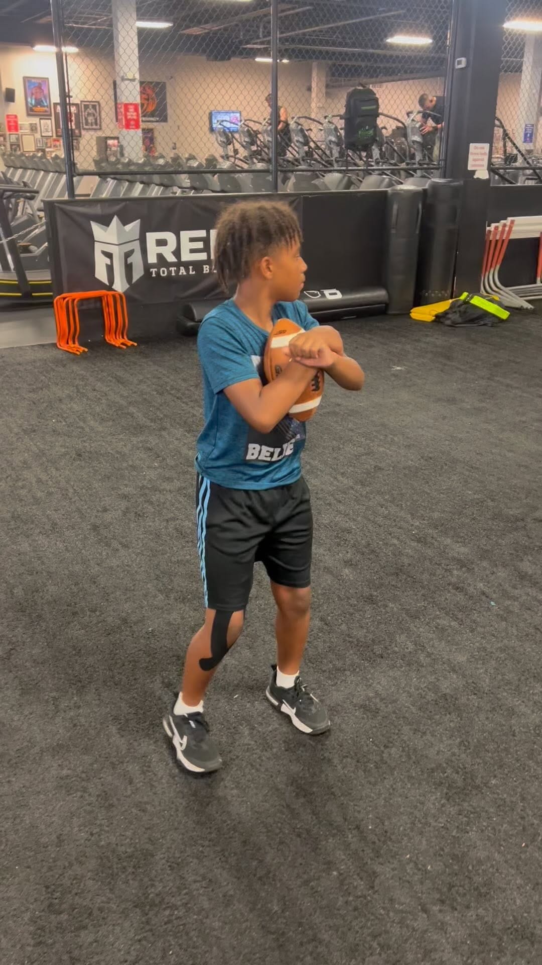 Post 6 by Dominique Davis on Instagram (video)