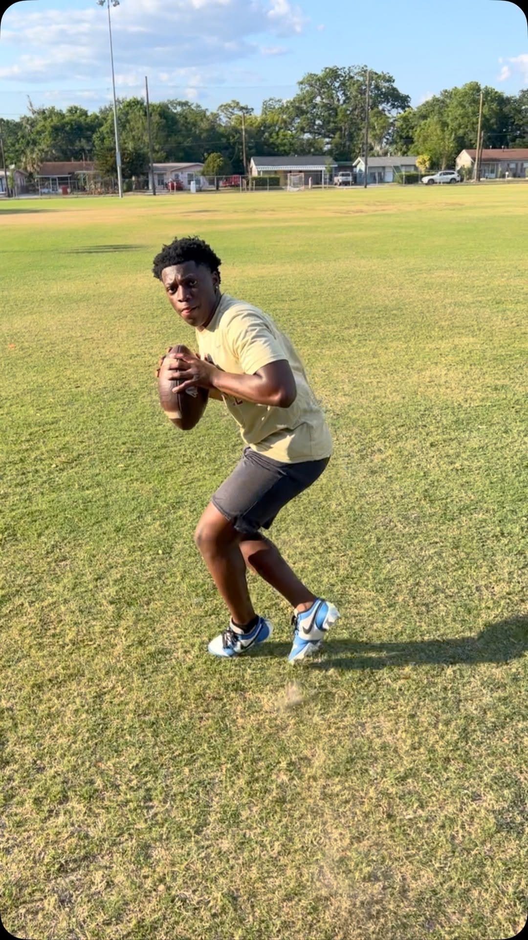 Post 10 by Dominique Davis on Instagram (video)