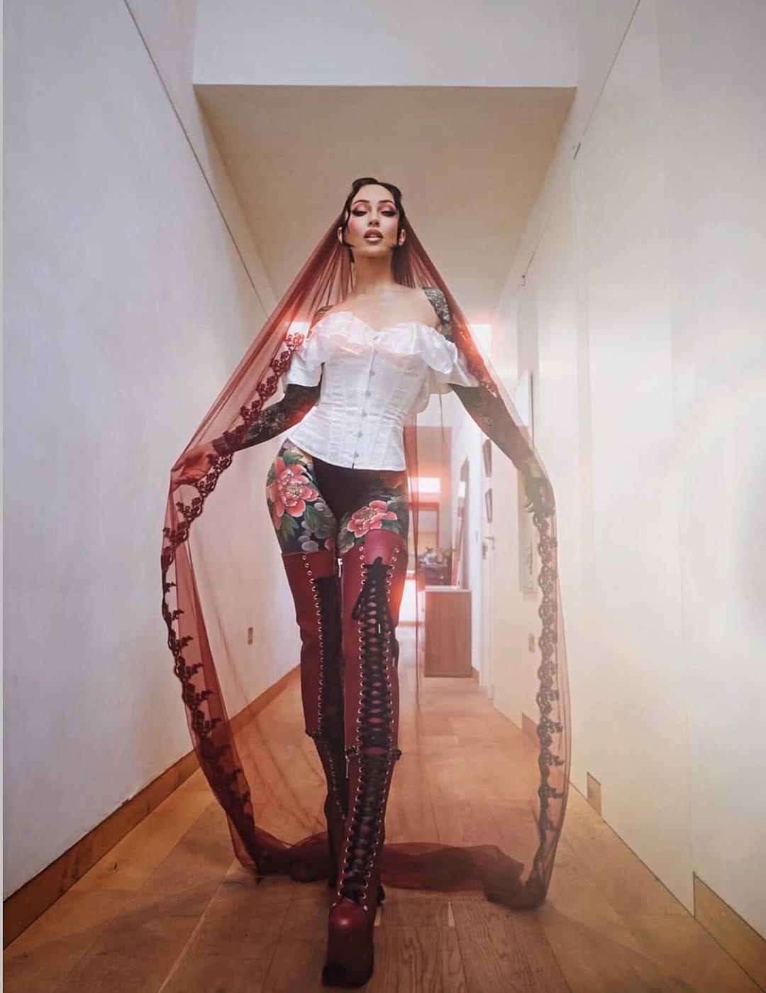 Post 6 by Natacha Marro on Instagram (image)
