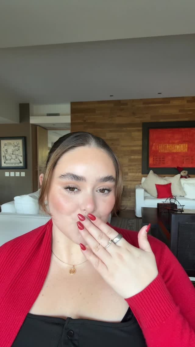 Post 5 by Mirene Martinez on Instagram (video)