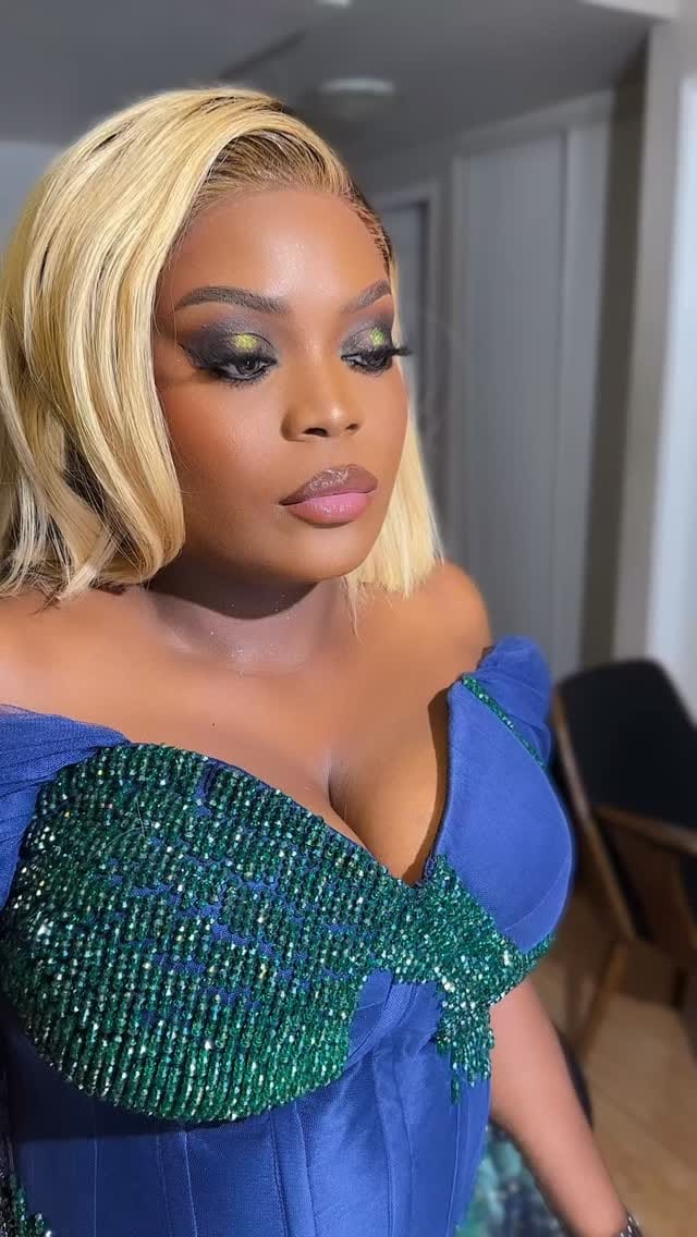 Post 4 by Aishat Balogun on Instagram (video)