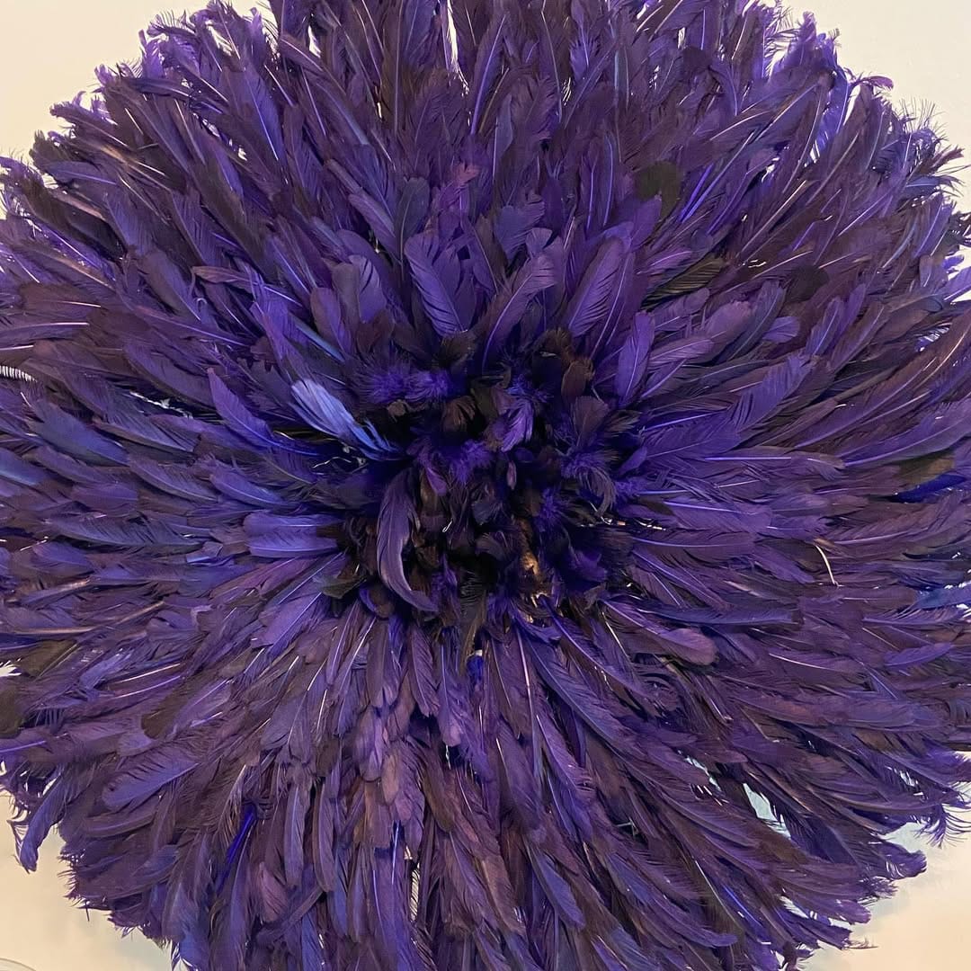 Post 1 by JuJu Boutik on Instagram (carousel)