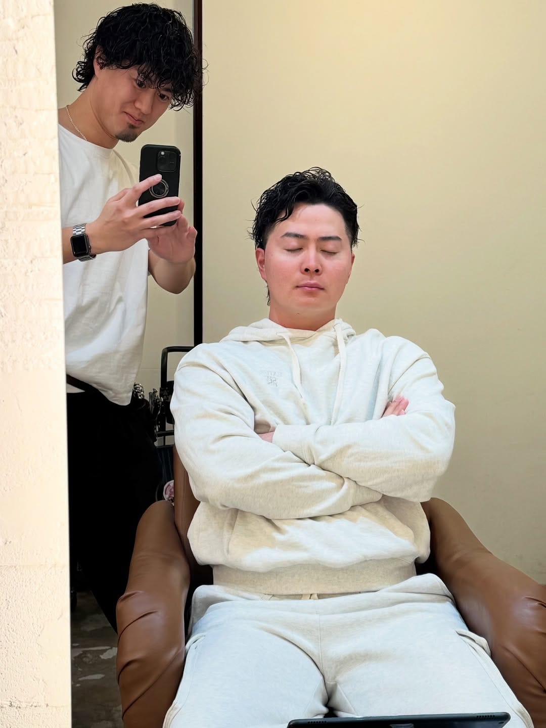 Post 3 by 佐俣賢太郎 AMBERGLEAM マネージャー　メンズパーマ/メンズカット on Instagram (image)