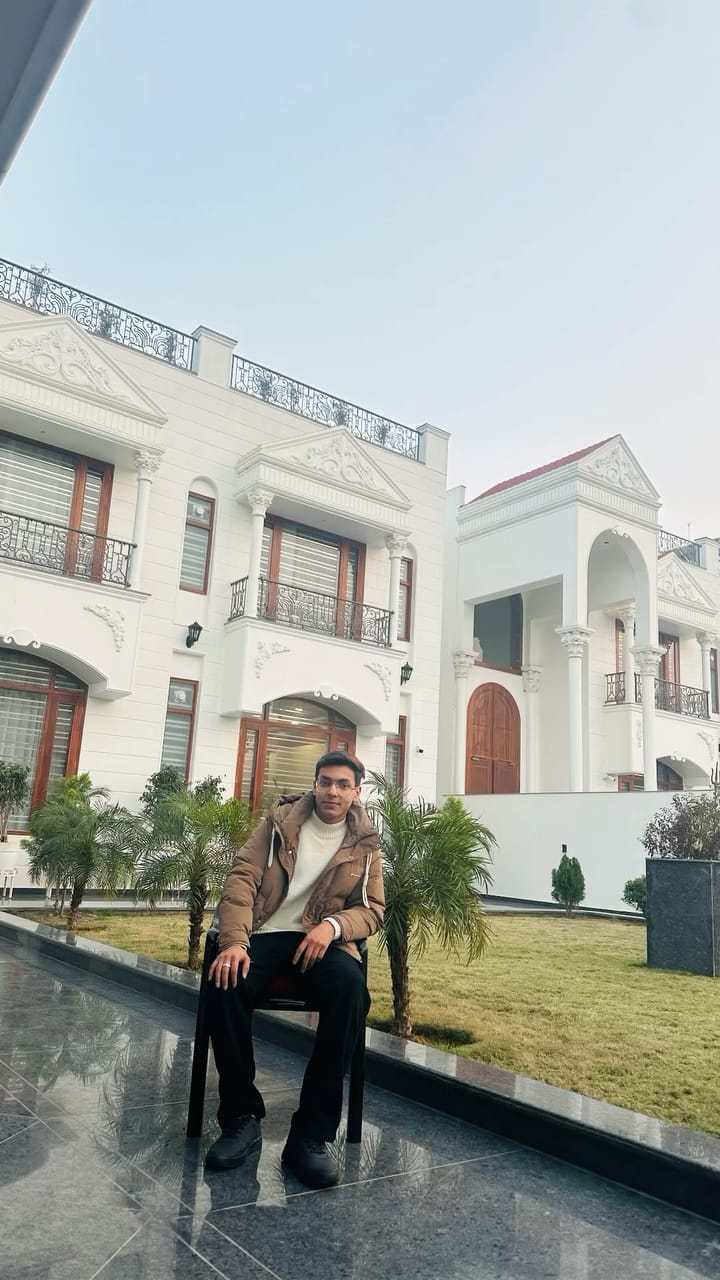Post 4 by Nikhil Rathee on Instagram (video)