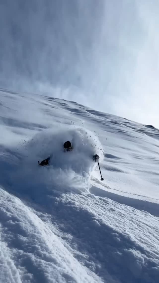 Post 5 by •DEAN BERCOVITCH• on Instagram (video)