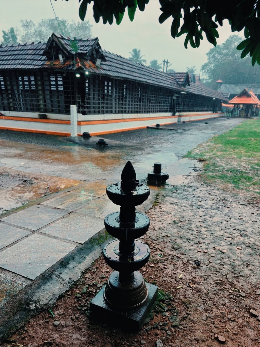 Post 9 by Vishnu R Nair | 🇮🇳 on Instagram (carousel)