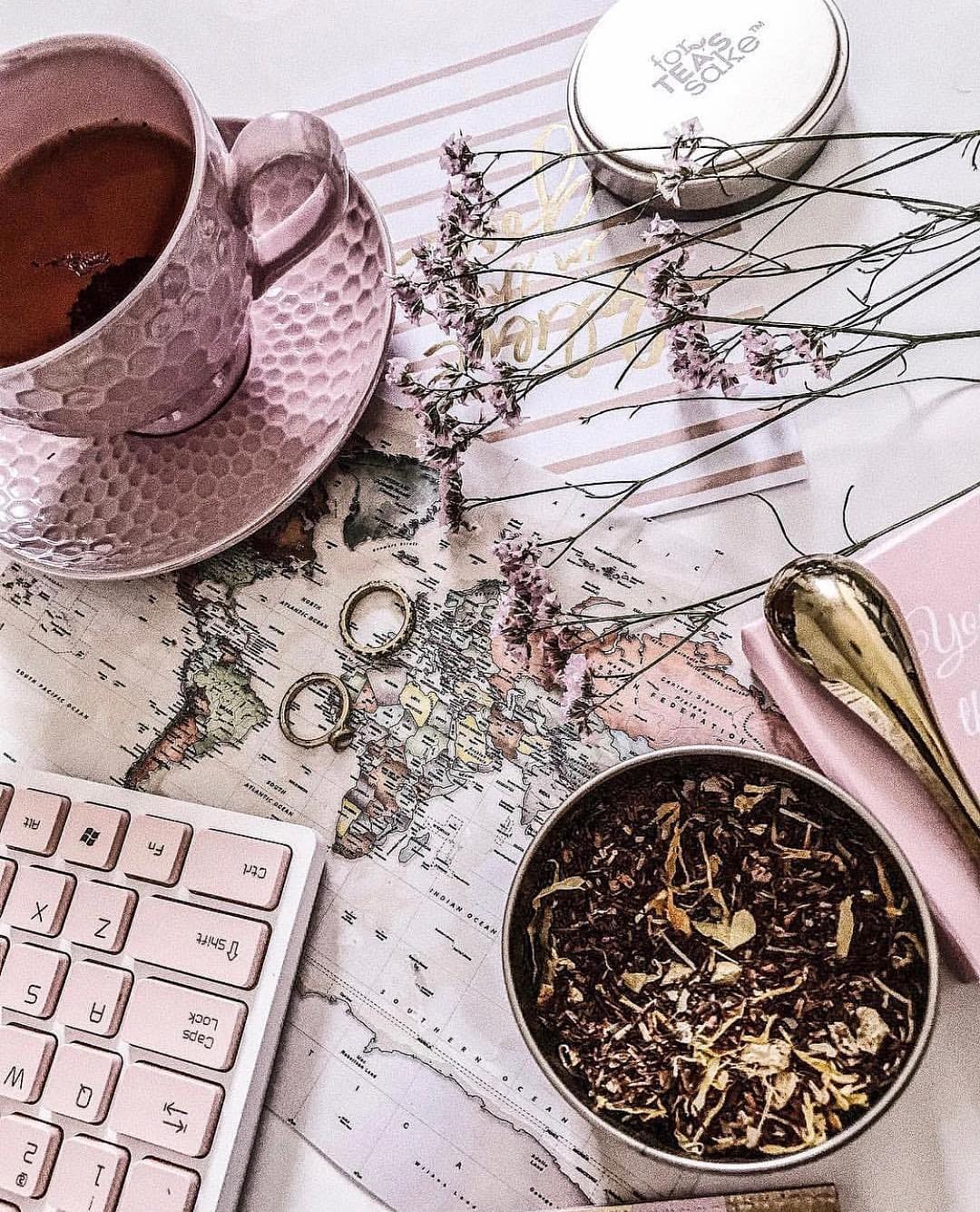 Post 5 by Tea & Accessories on Instagram (image)