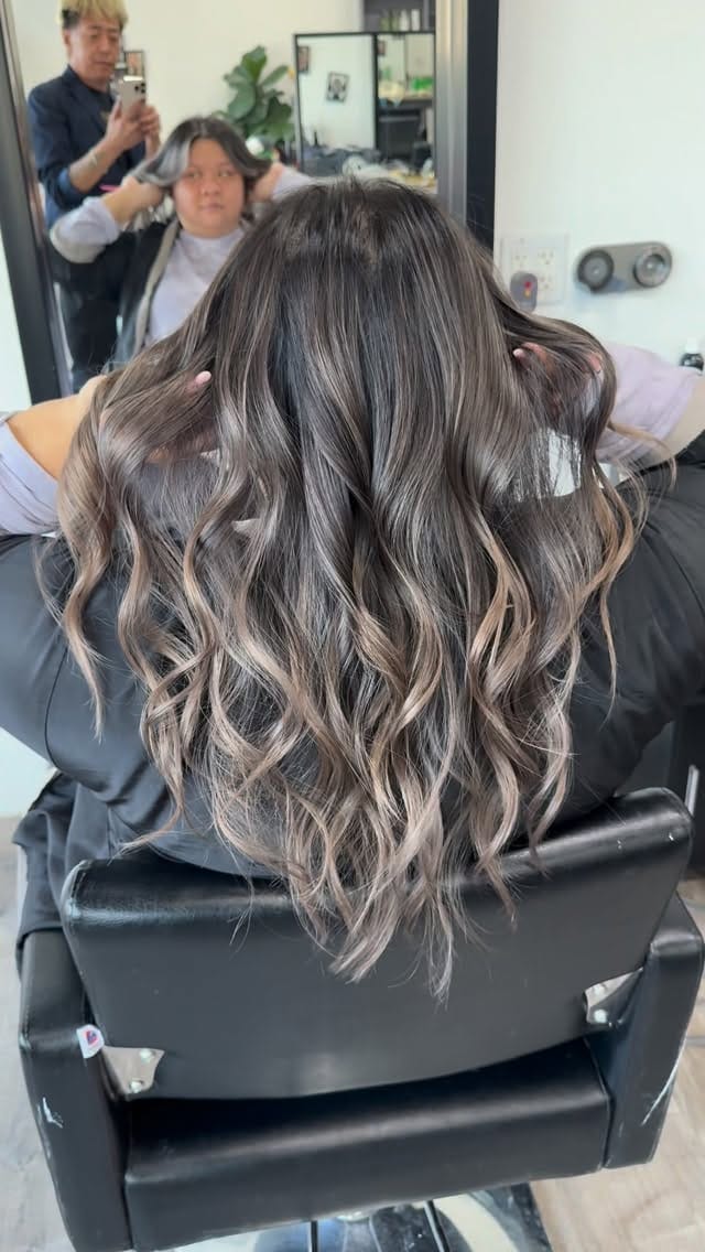 Post 6 by Chicago Balayage_Leo on Instagram (video)
