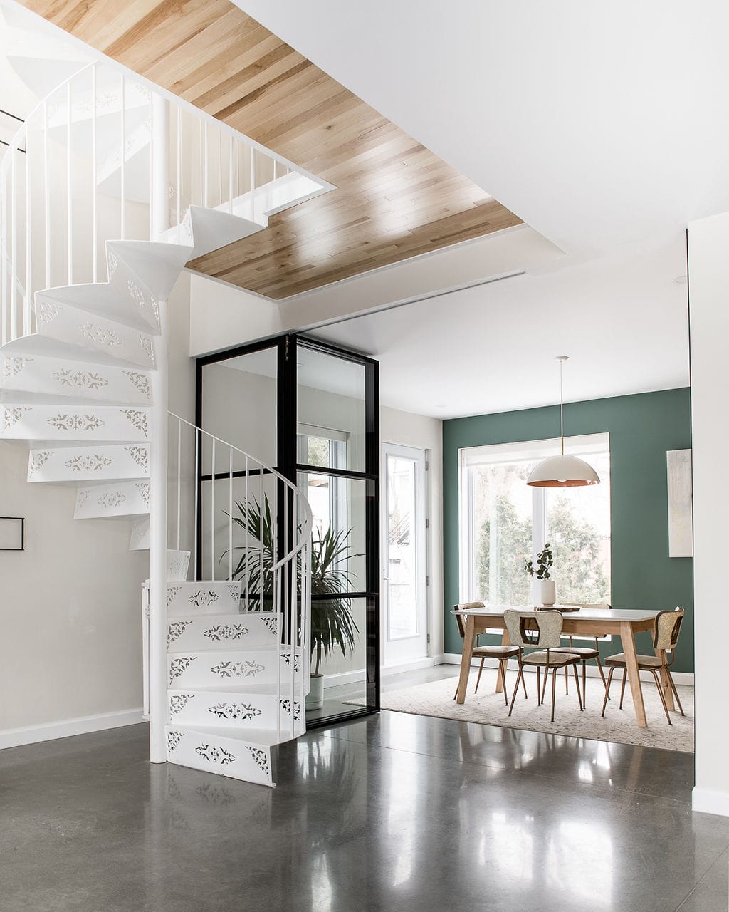 Post 7 by Projet Acier Montréal on Instagram (carousel)