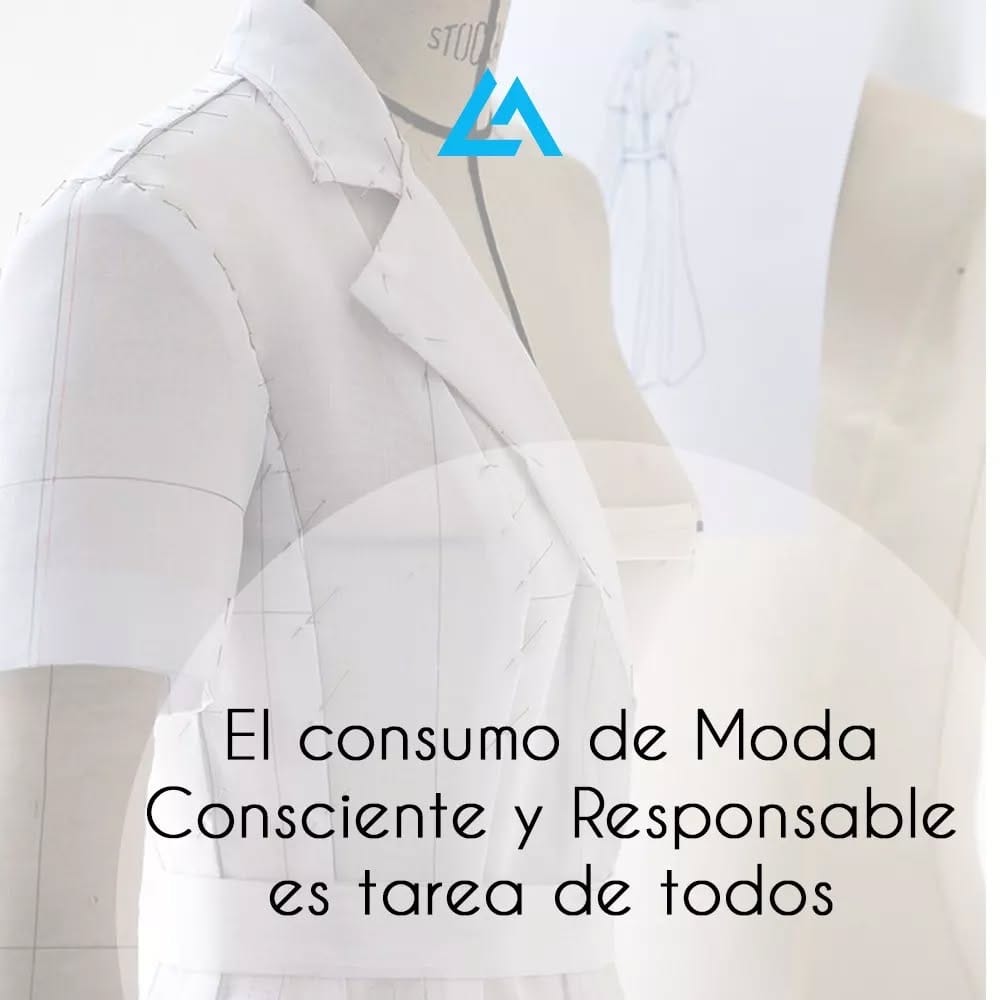 Post 8 by Cumbre de la Moda on Instagram (carousel)