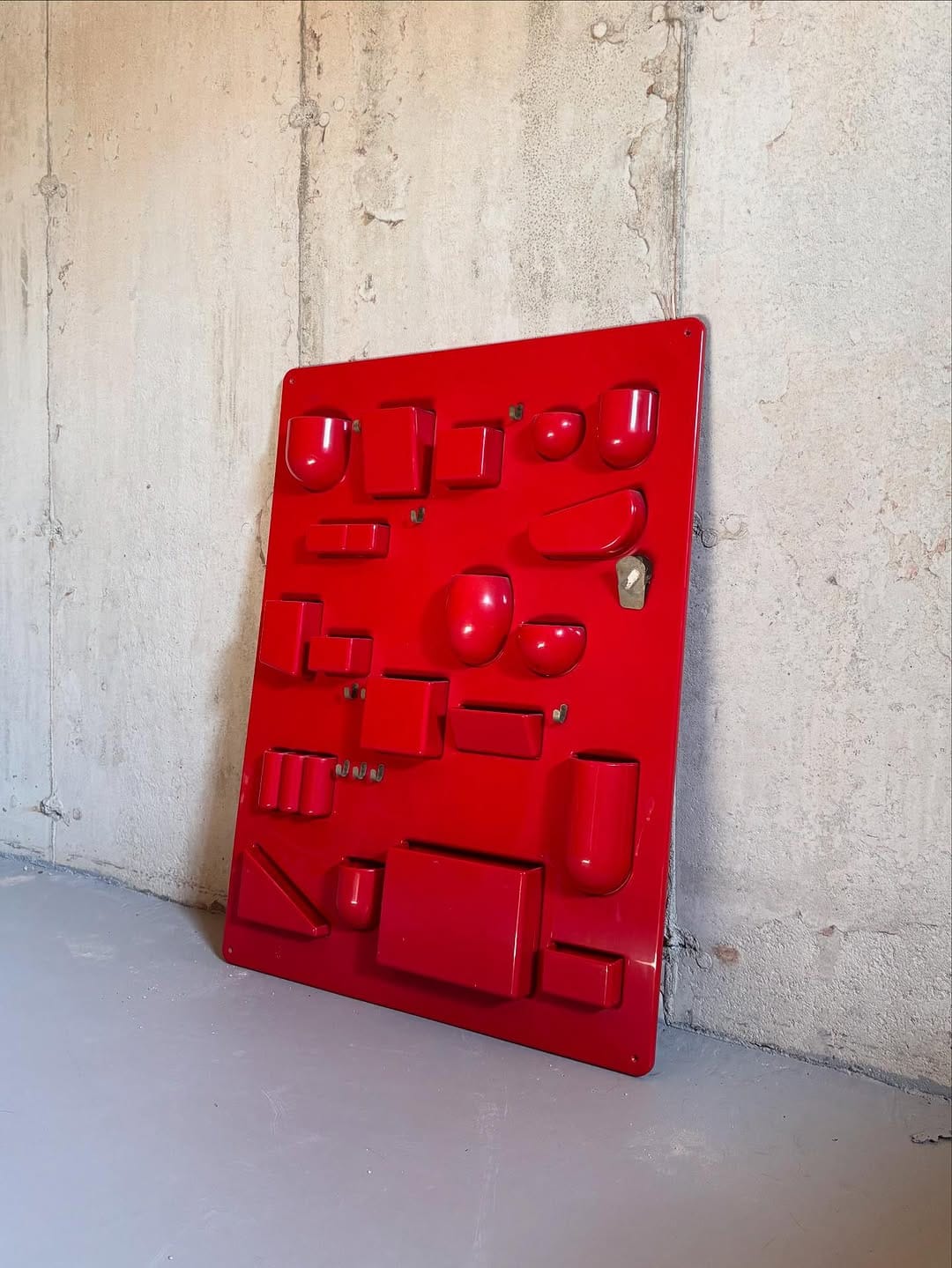 Post 3 by STUDIO MONTCALM on Instagram (image)