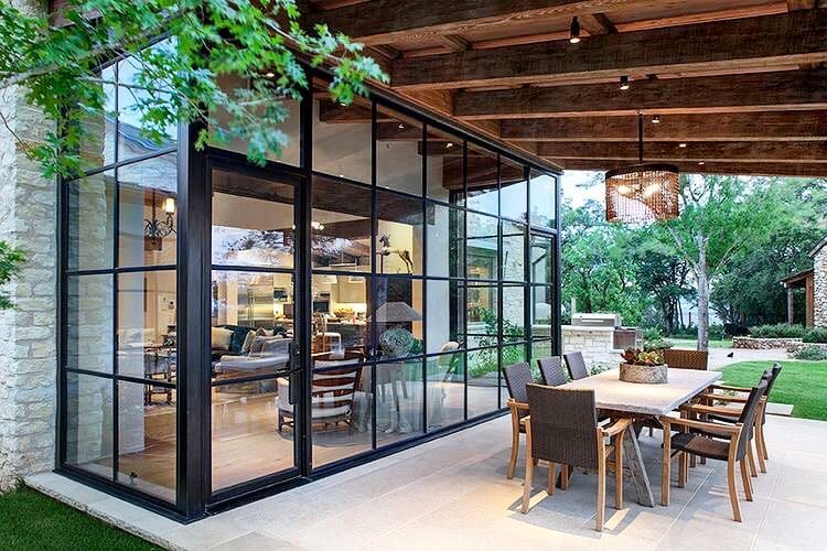 Post 7 by Affordable Luxury on Instagram (image)