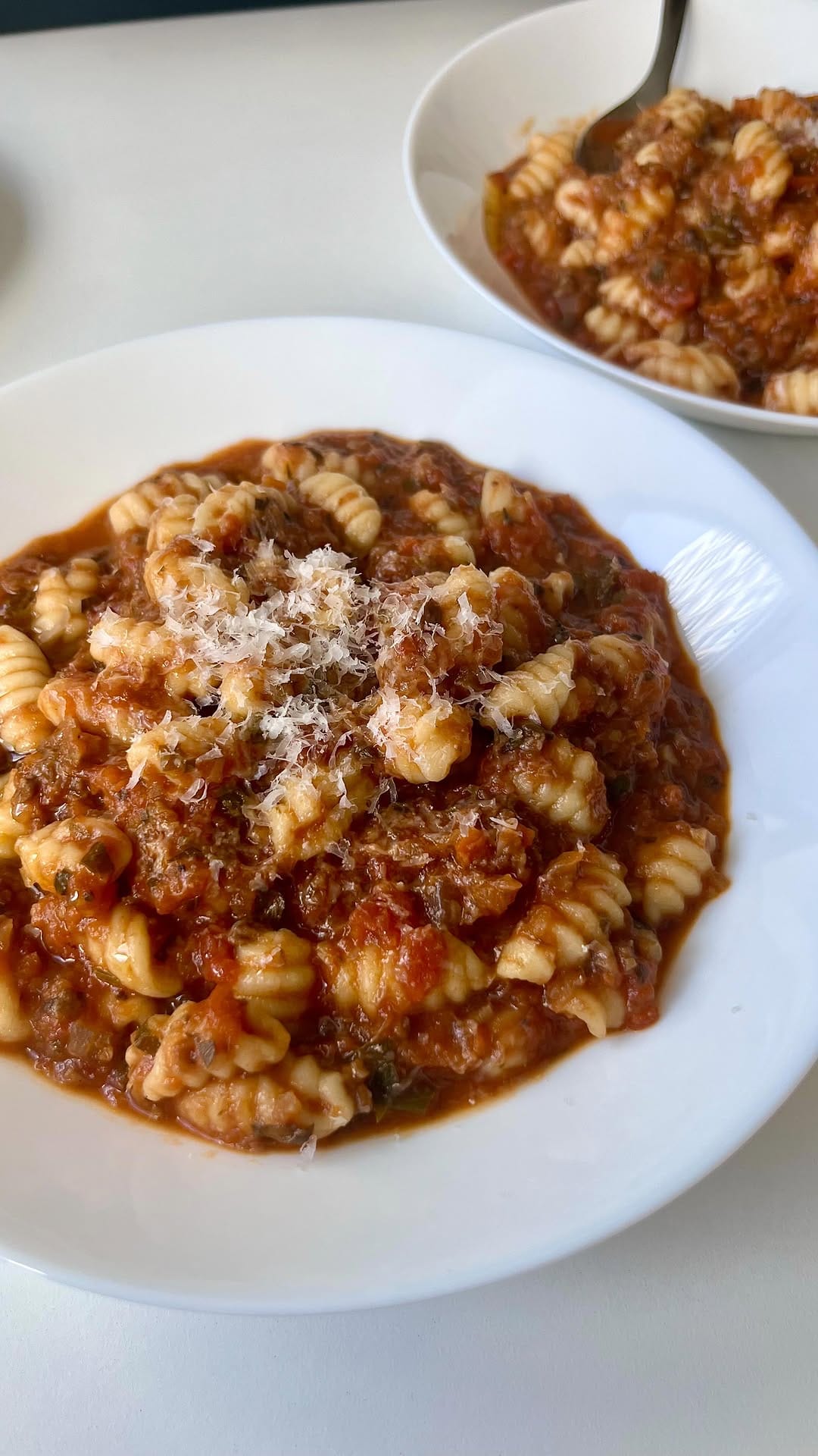 Post 2 by Jenny | forevermunchies on Instagram (video)