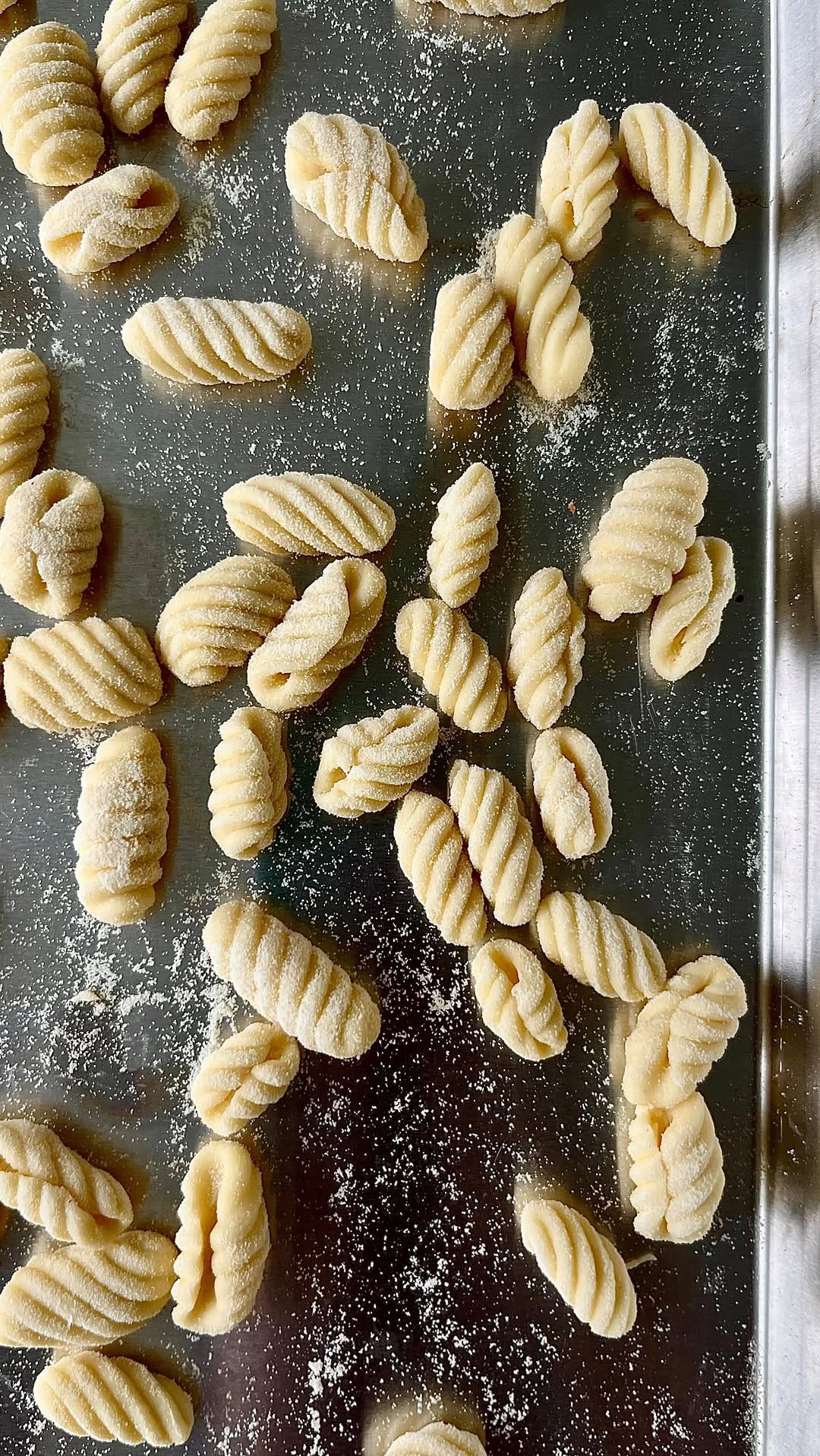 Post 3 by Jenny | forevermunchies on Instagram (video)