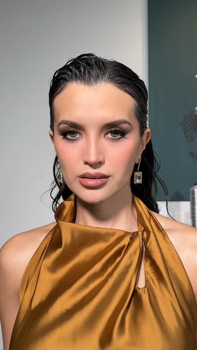 Post 9 by Manuel García Casa de Belleza on Instagram (video)