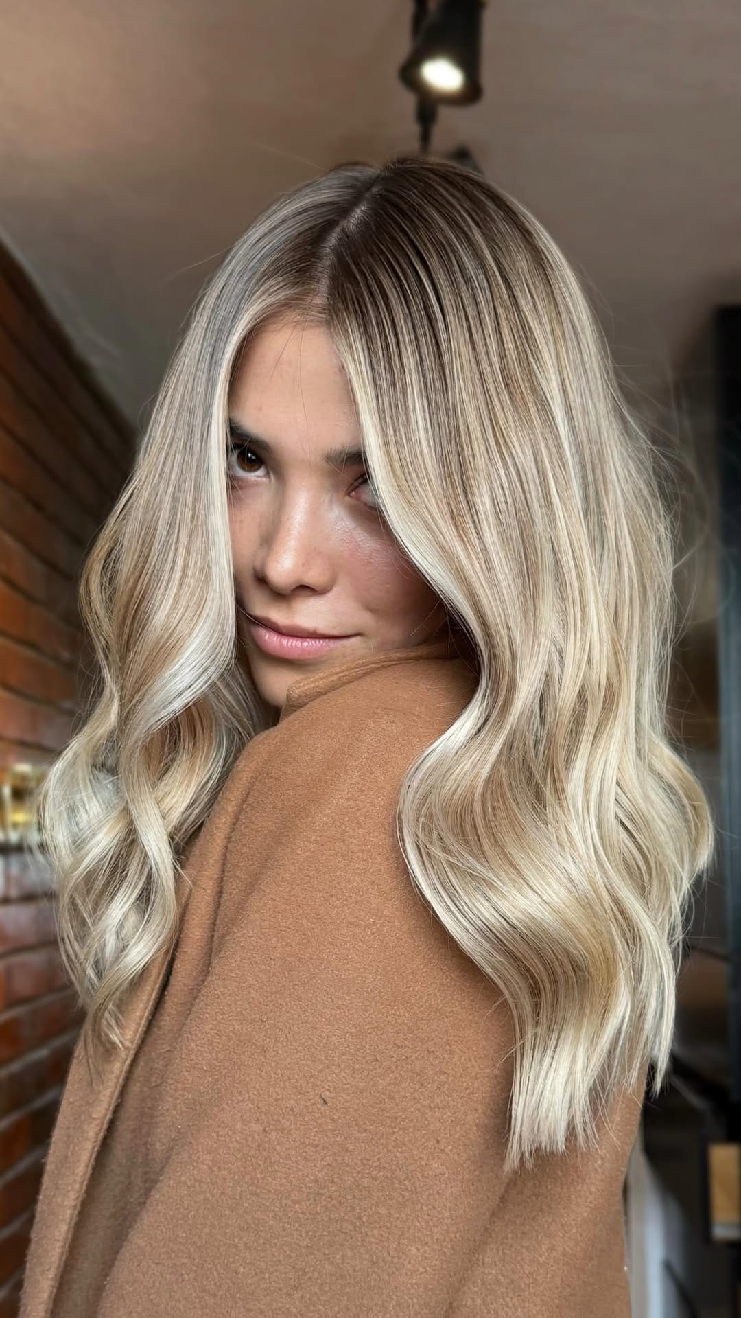 Post 5 by Manuel García Casa de Belleza on Instagram (video)