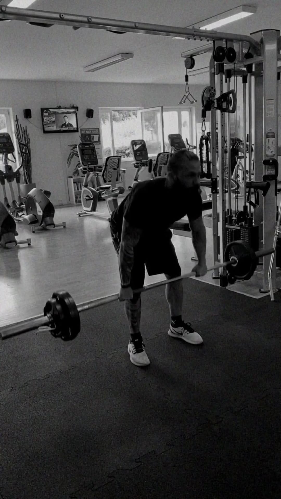 Post 4 by Patrick Schmid on Instagram (video)