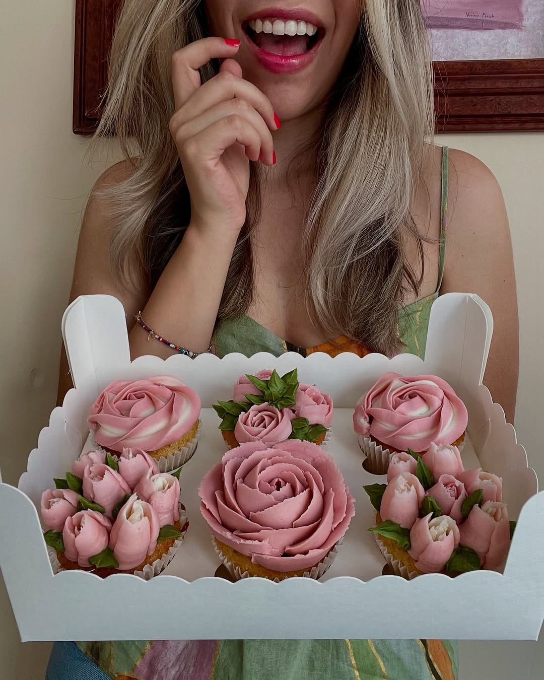 Post 7 by MokaCupcakes.com on Instagram (image)