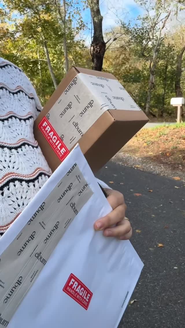 Post 4 by Elburne on Instagram (video)