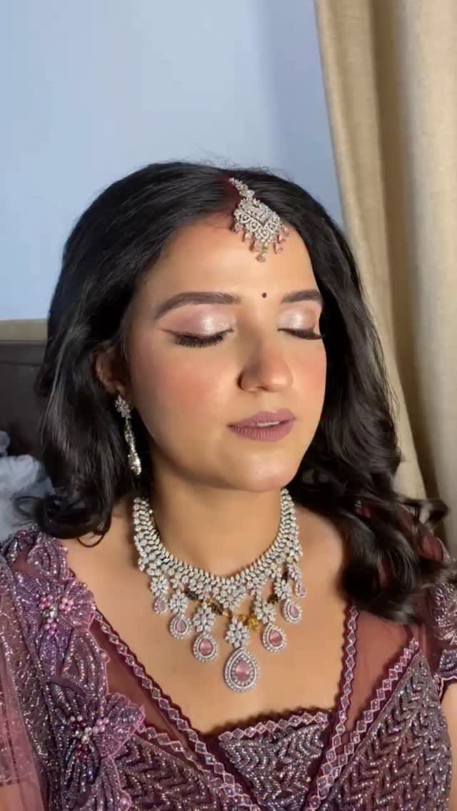 Post 1 by Shruti Sharma on Instagram (video)