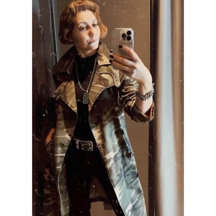 Post 4 by Make Up Artist & Hairstylist Berlin on Instagram (video)