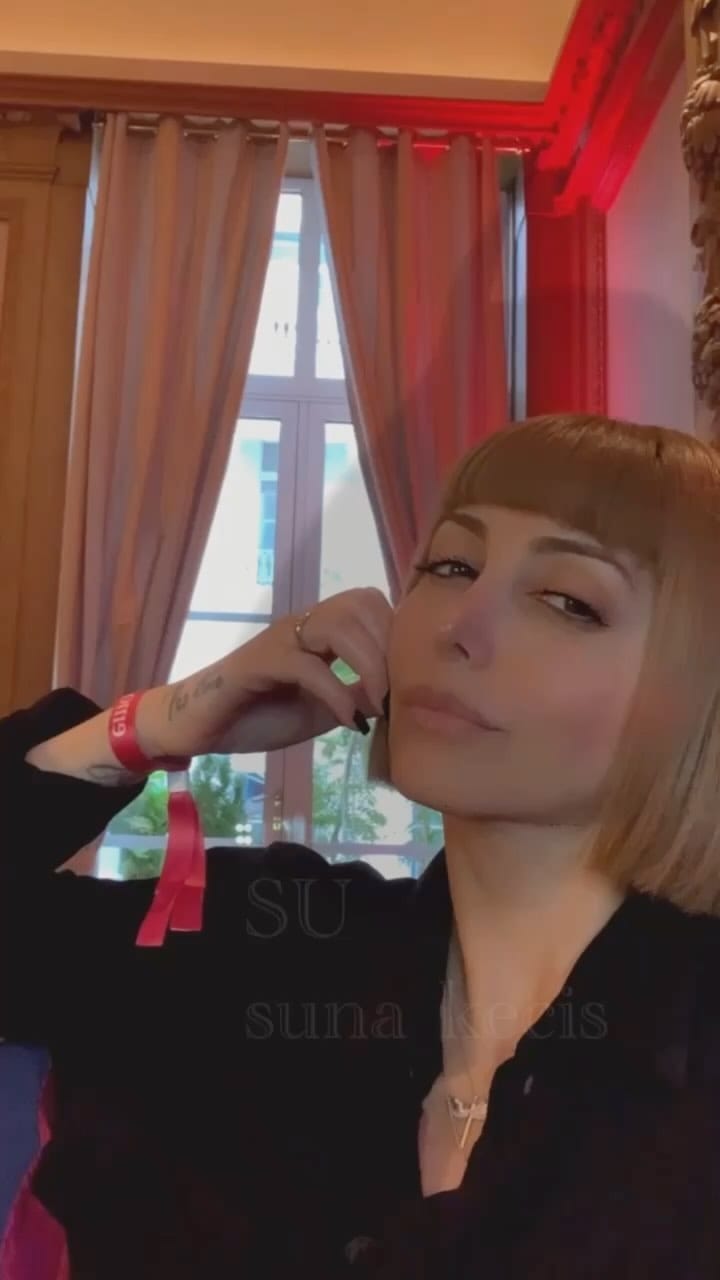 Post 6 by Make Up Artist & Hairstylist Berlin on Instagram (video)