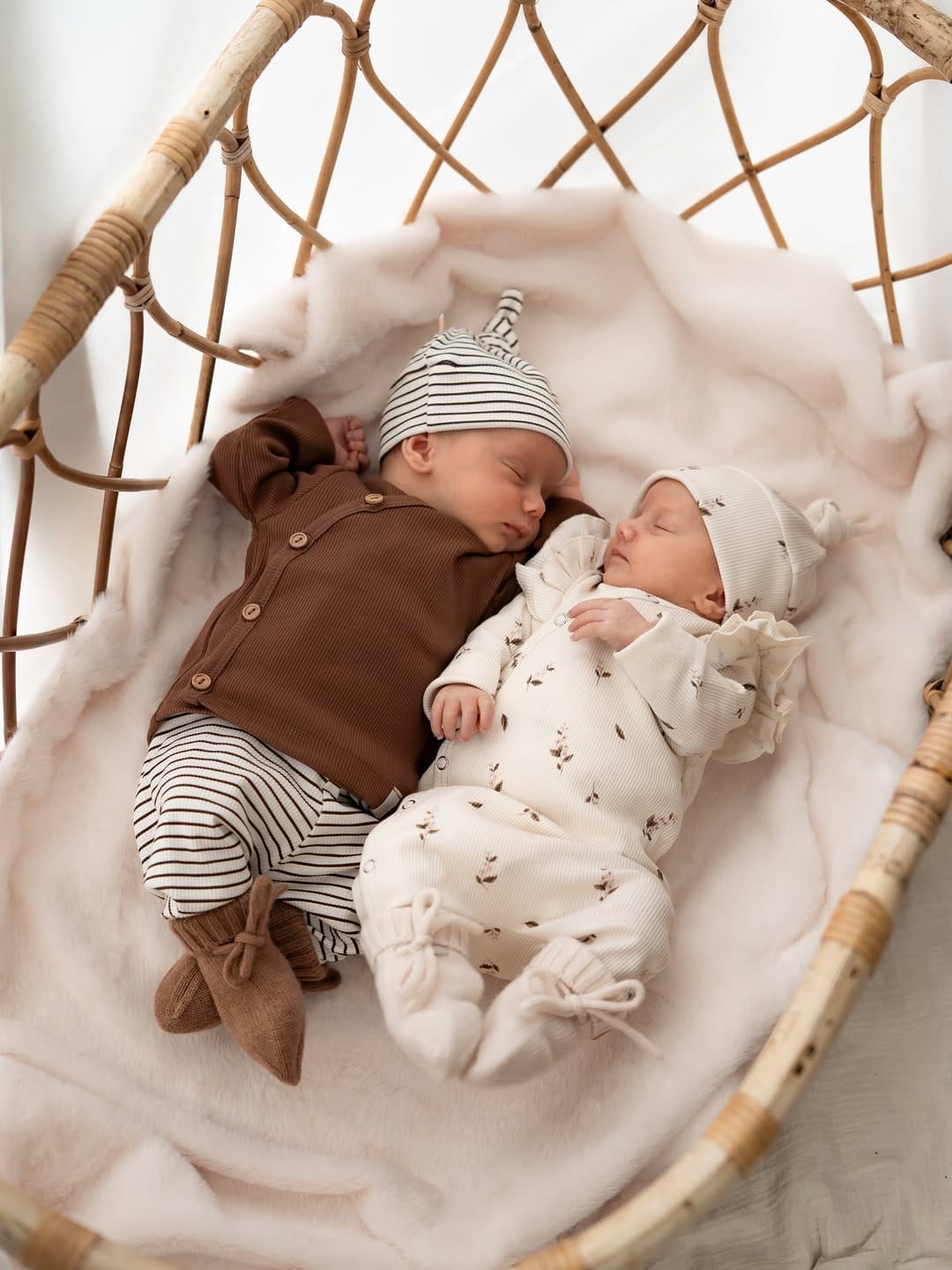 Post 1 by HEPPIEJOE | Babykleding, verzorging & accessoires on Instagram (carousel)