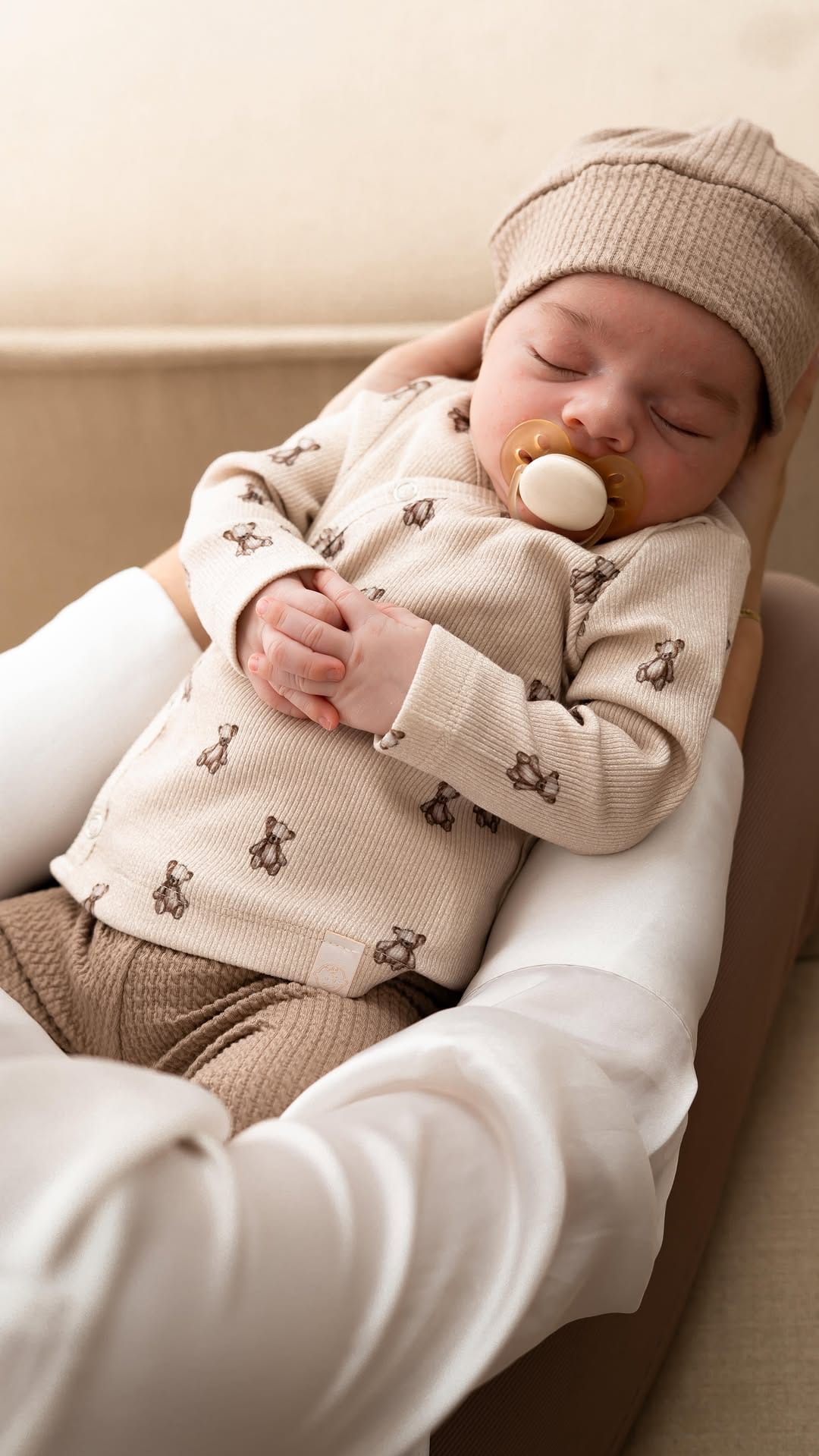 Post 9 by HEPPIEJOE | Babykleding, verzorging & accessoires on Instagram (video)