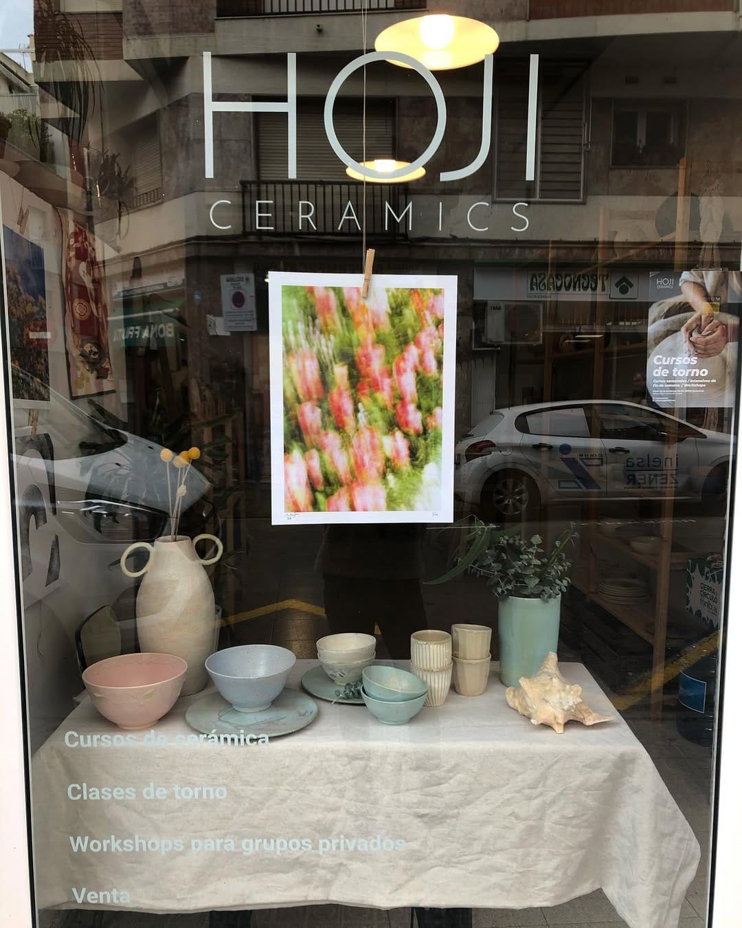 Post 10 by JULIA HOJI on Instagram (image)
