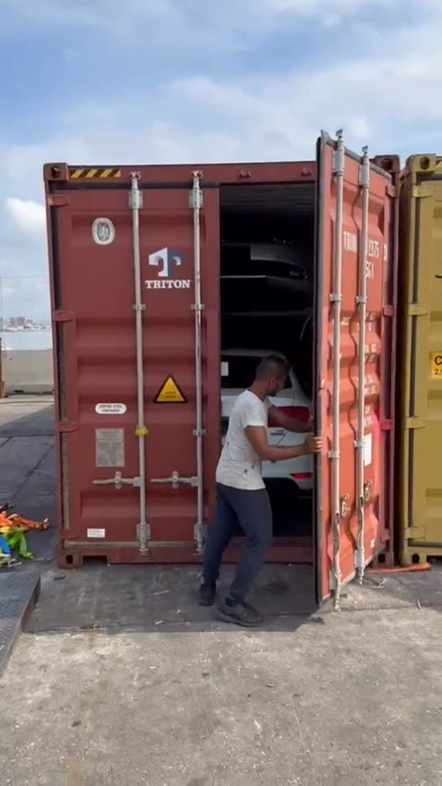 Post 6 by AUTO ANDI on Instagram (video)