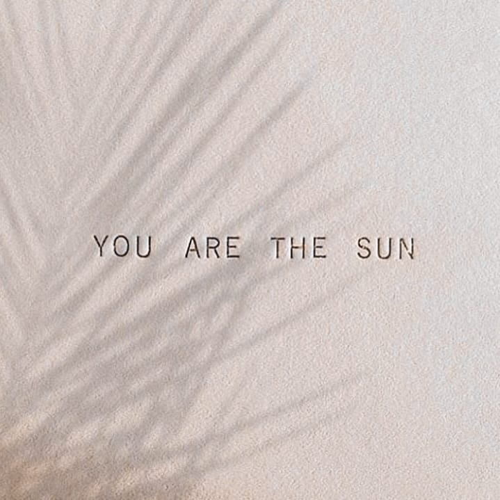 Post 5 by V A N E S S A on Instagram (image)