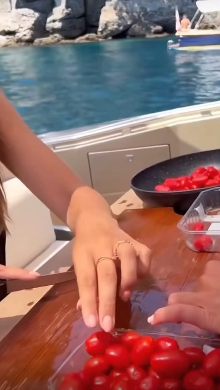 Post 3 by Blue Pearl Yachting on Instagram (video)