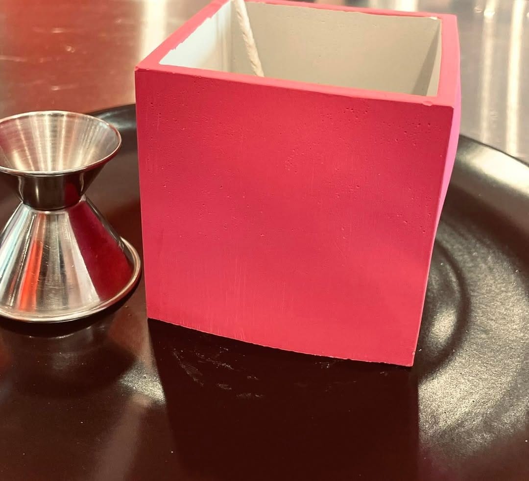Post 4 by Girls Smell Great on Instagram (carousel)