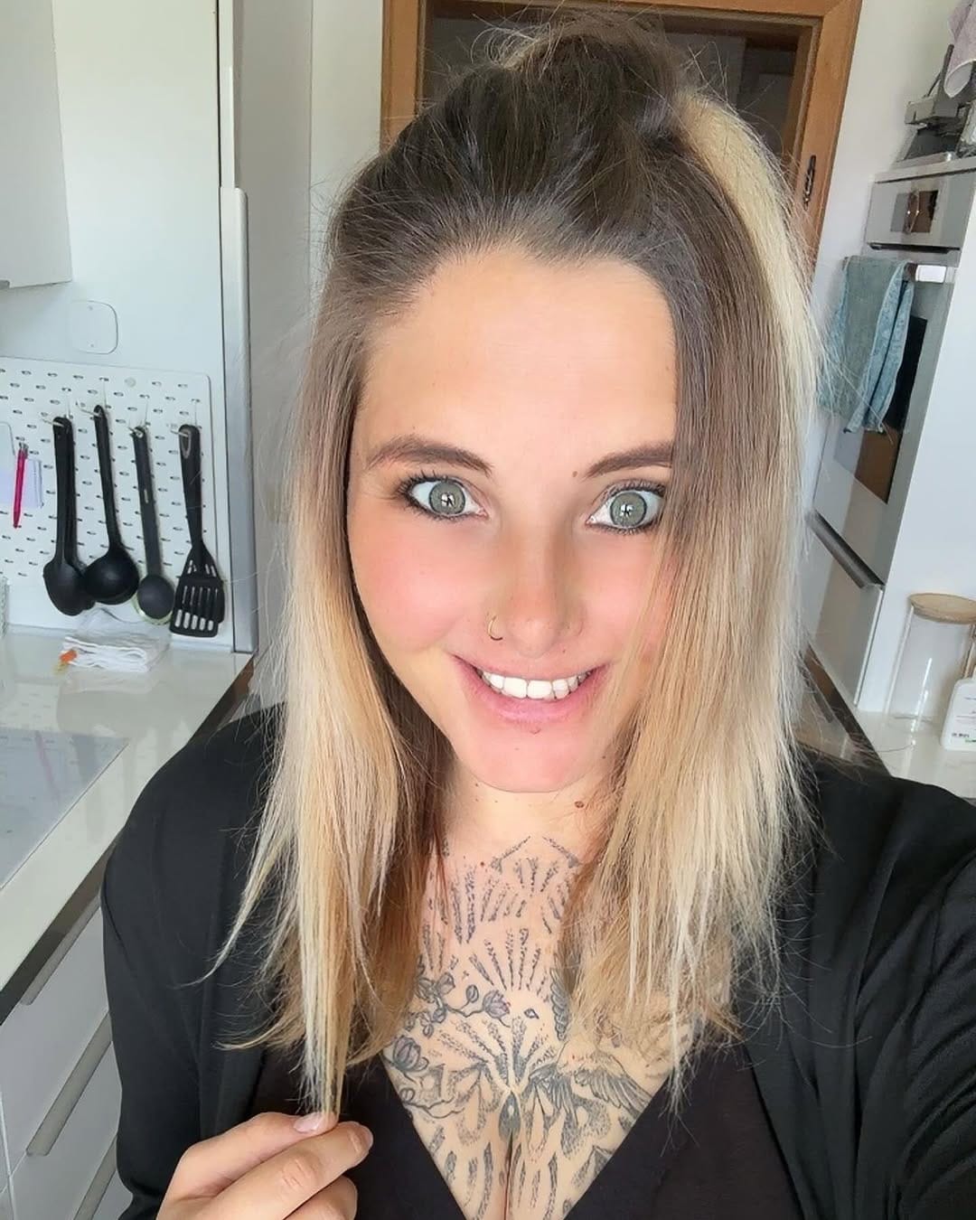 Post 5 by Kathzja Katz on Instagram (image)