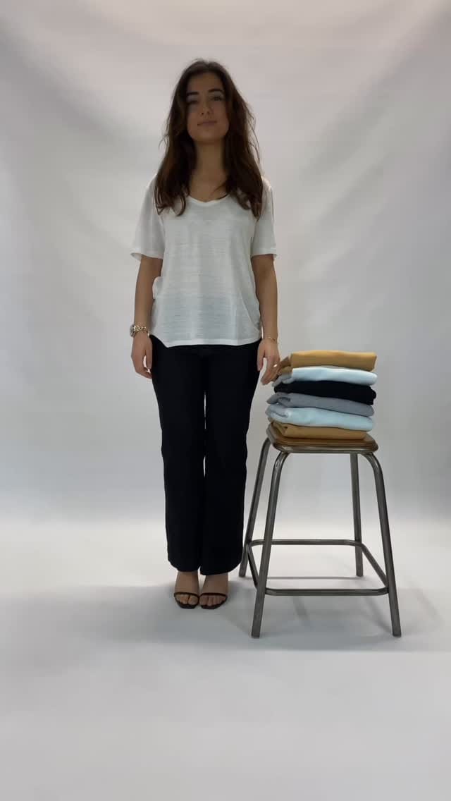 Post 2 by Aatise on Instagram (video)