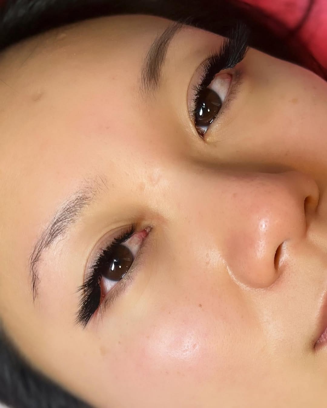 Post 3 by LASH EXTENSIONS IN DOWNTOWN TORONTO 🇨🇦 on Instagram (carousel)