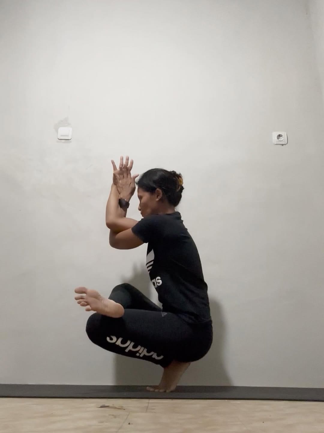 Post 4 by Latree (Elmayoga) on Instagram (image)