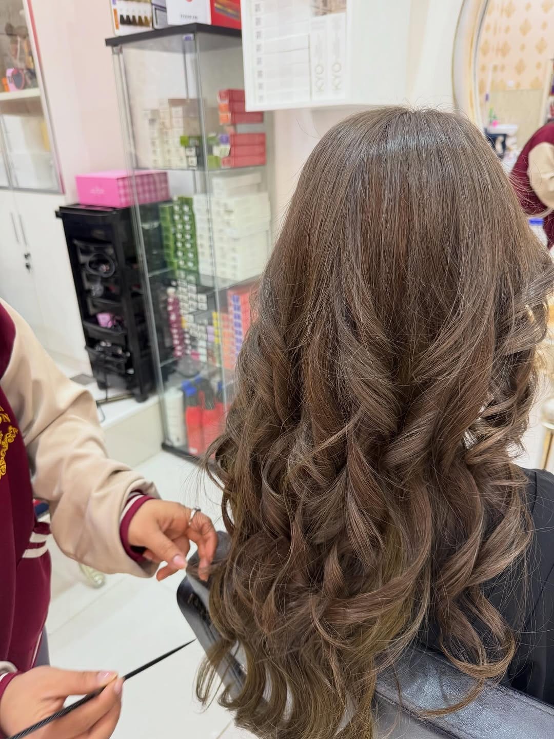 Post 8 by Kensington Beauty Bar on Instagram (carousel)