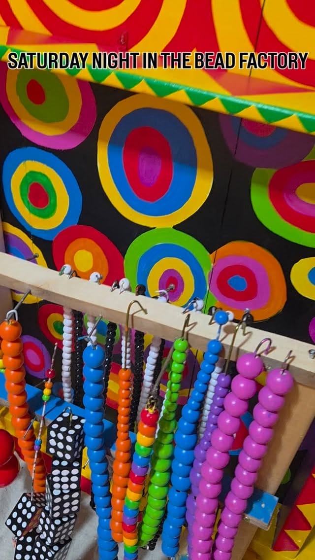 Post 6 by Diane Woodward on Instagram (video)