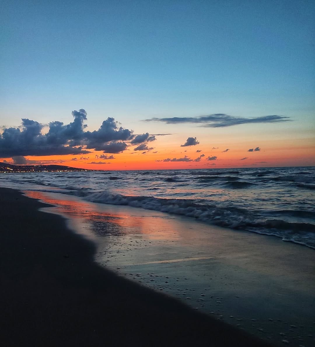 Post 5 by 𝓔.𝓣𝓮𝓴𝓲𝓷 on Instagram (image)