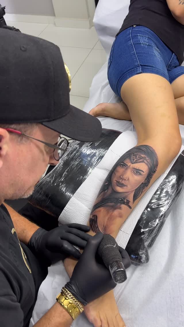 Post 1 by Amenduim | Tattoo e Piercing | Toledo on Instagram (video)