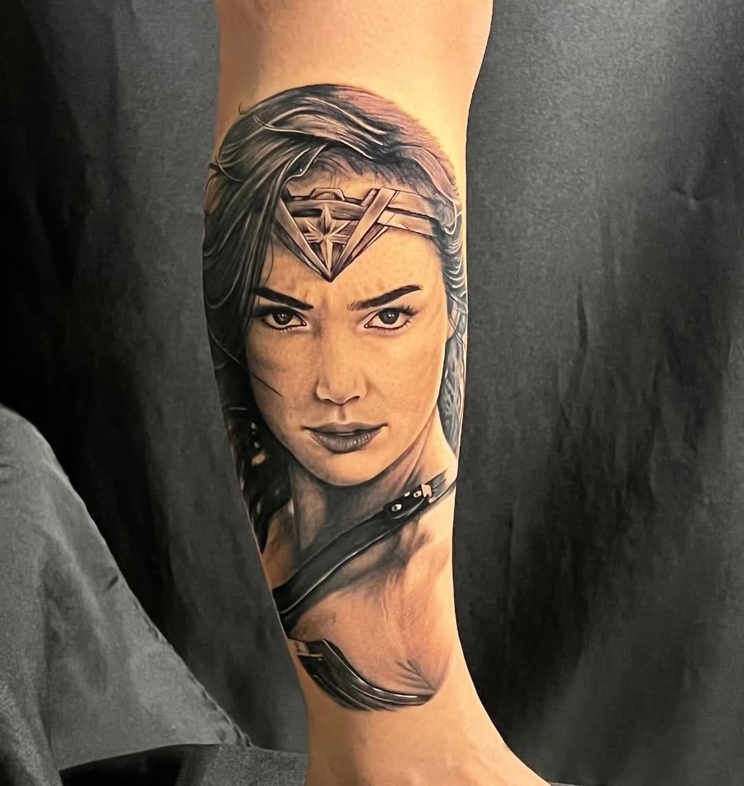 Post 6 by Amenduim | Tattoo e Piercing | Toledo on Instagram (image)