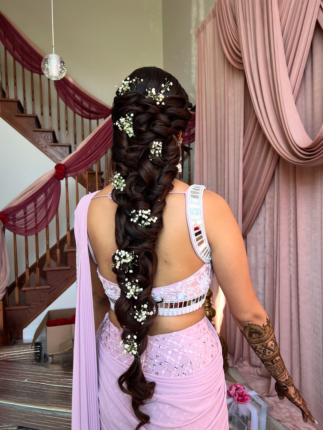 Post 8 by Hasina Homayoun on Instagram (carousel)