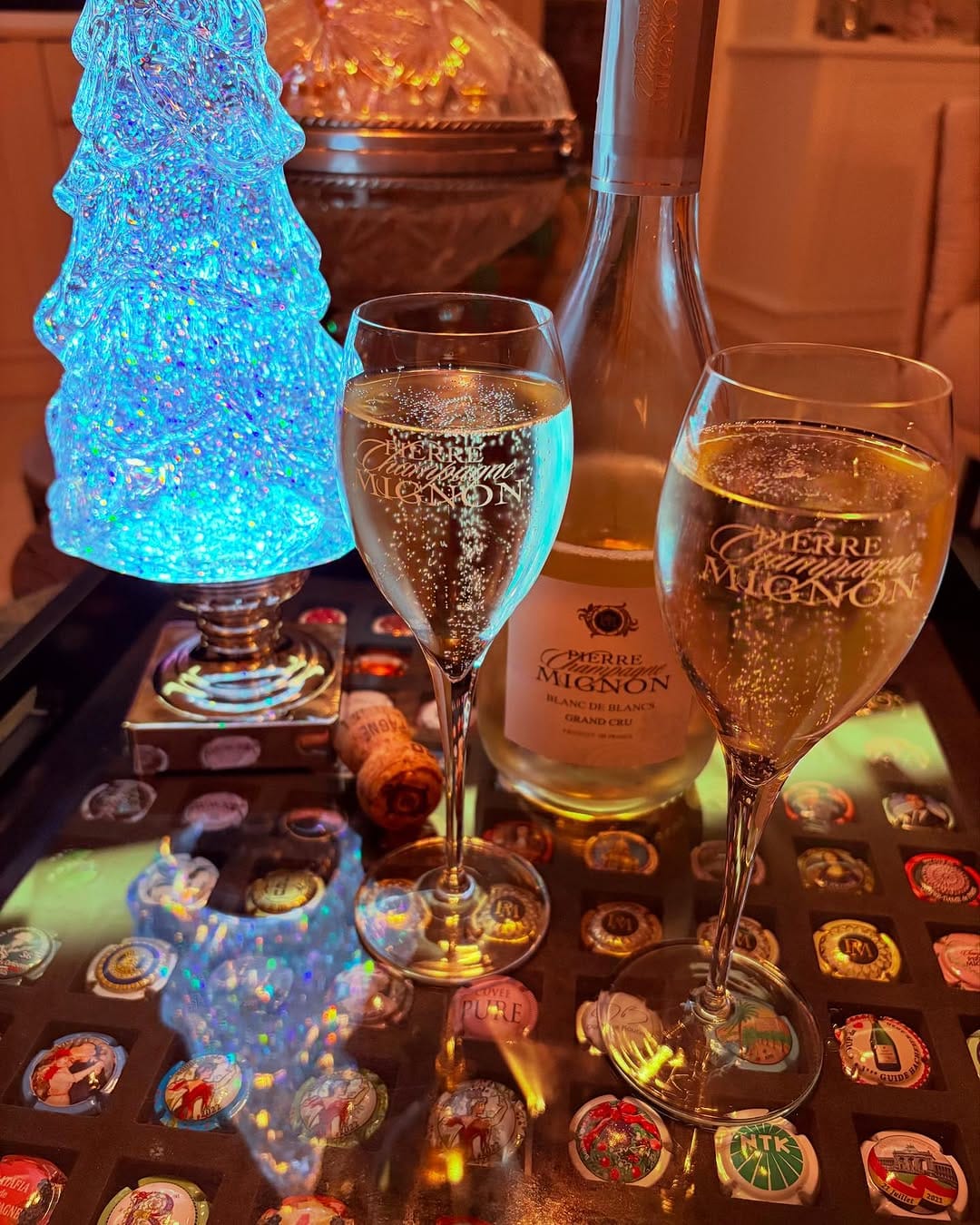 Post 2 by Stephane 🥂 on Instagram (image)
