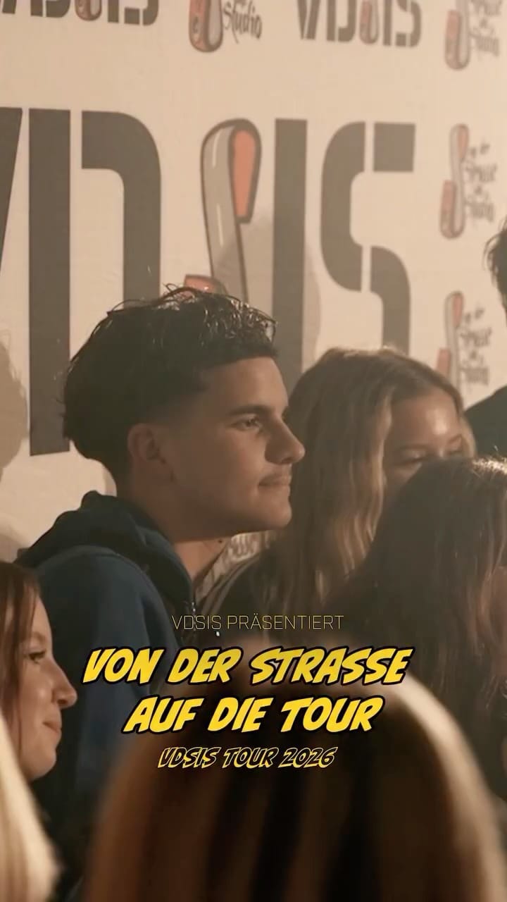 Post 3 by VDSIS - Von der Strasse ins Studio on Instagram (video)
