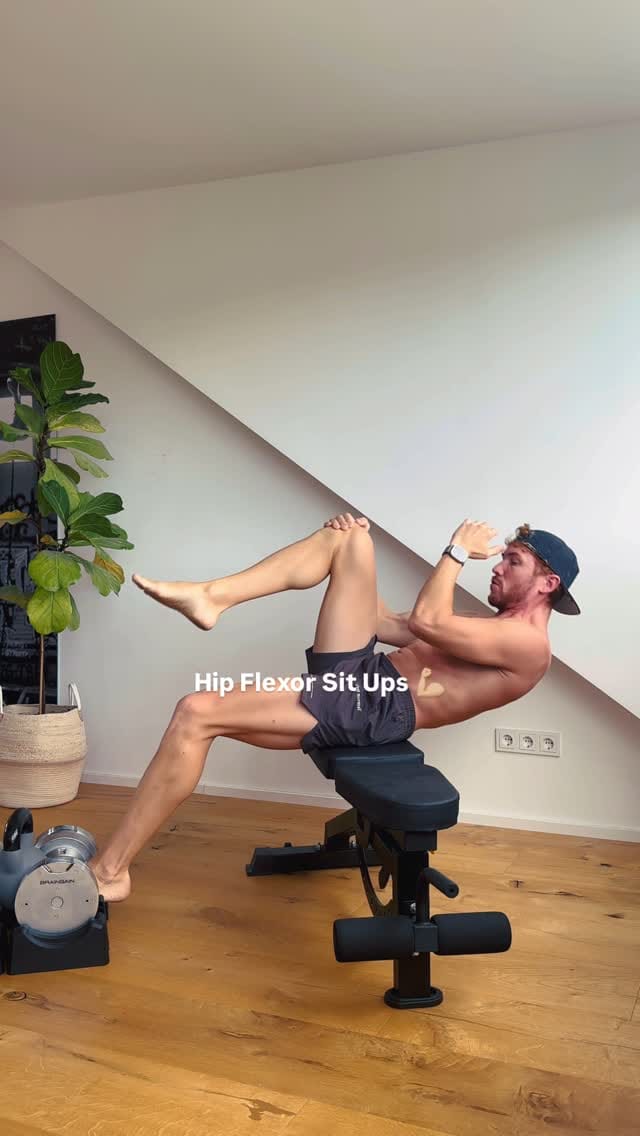 Post 8 by Lukas Bö on Instagram (video)