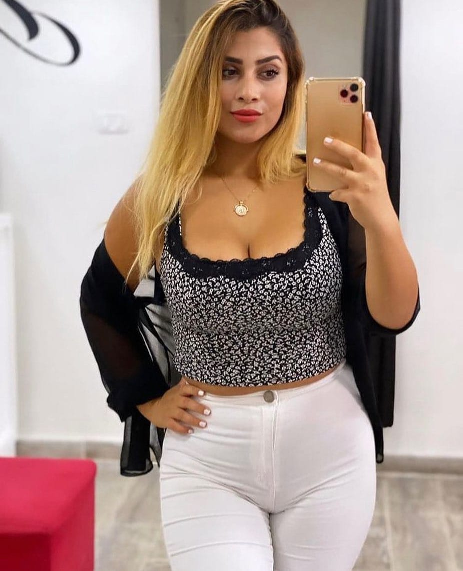 Post 3 by Gizem Pektaş on Instagram (image)