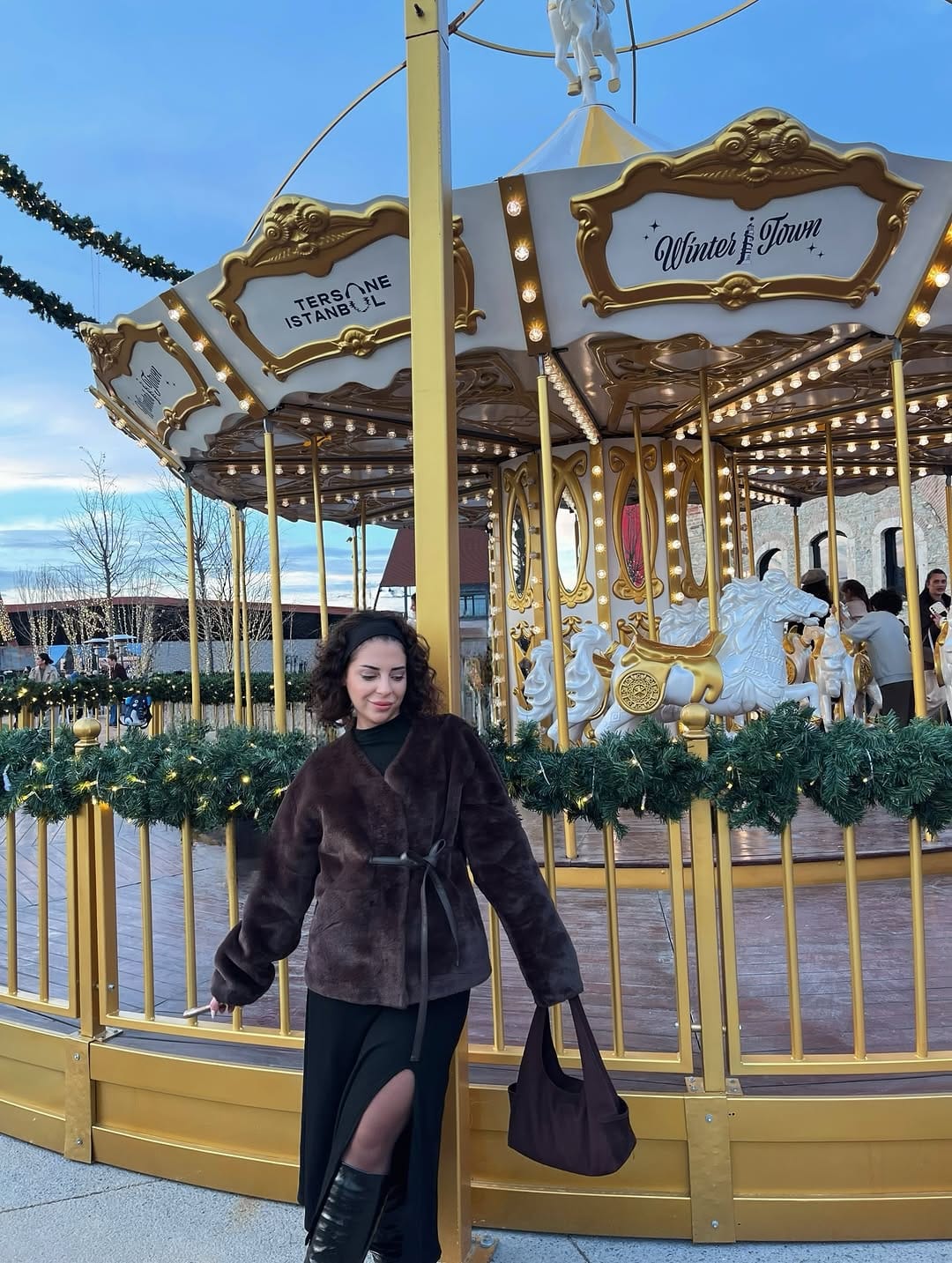 Post 2 by Bebekpudrasi on Instagram (carousel)