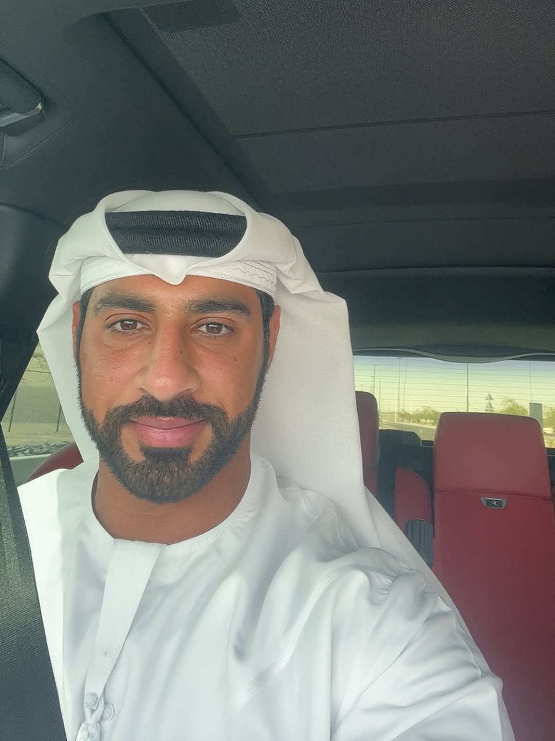 Post 1 by Sultan Alebri on Instagram (image)