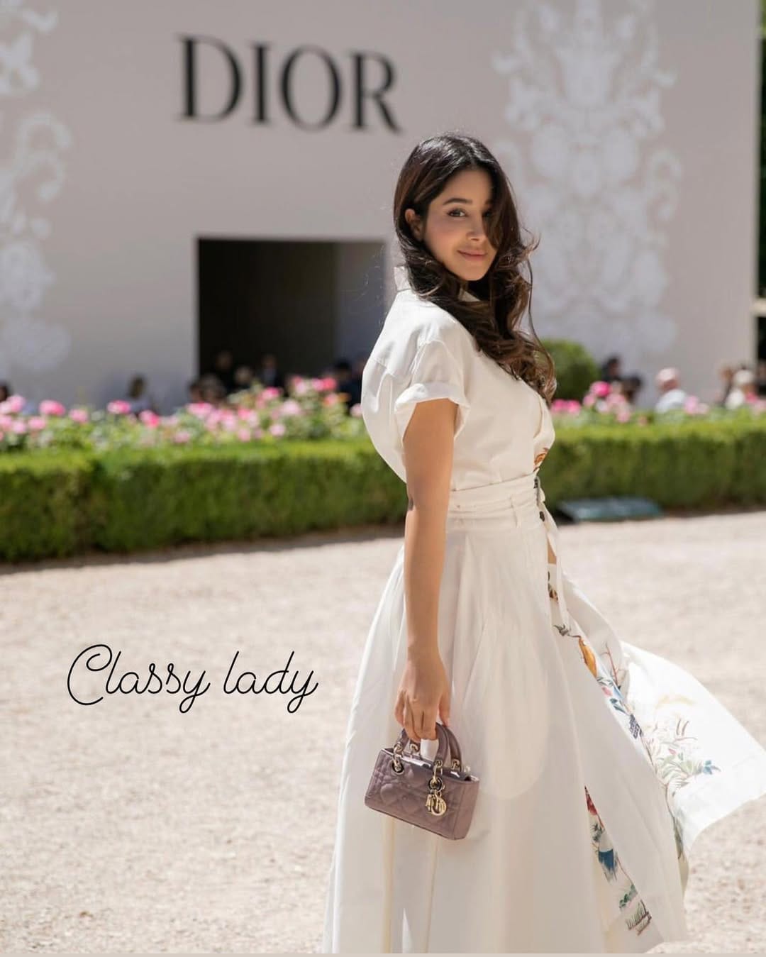 Post 6 by Classy lady on Instagram (image)